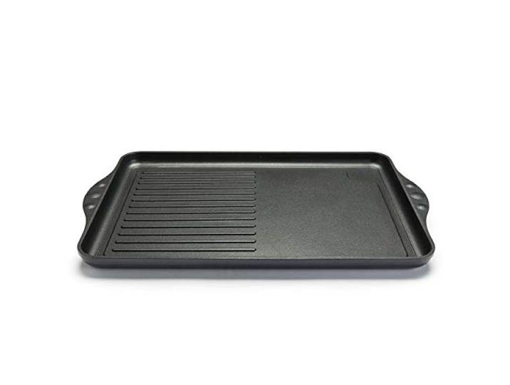 NOWA Grill- und Teppanyaki-Platte (LxBxH 43x28x2 cm) – Antihaftbeschichtete XXL Alu-Guss Grillplatte für alle Herdarten (backofen- & induktionsgeeignet) – 100% Made in Germany