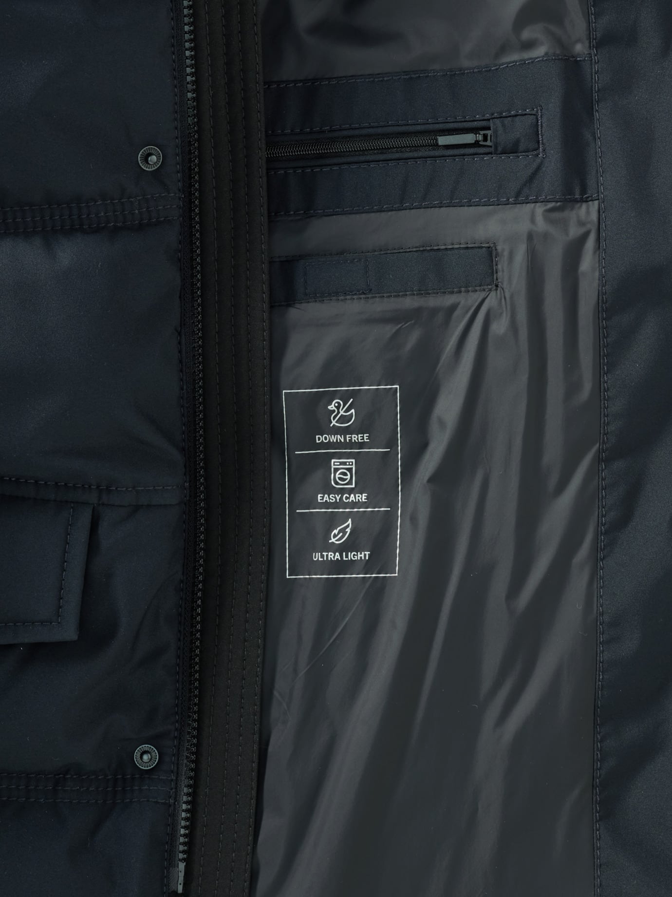 Walbusch Aquastop Steppjacke 2.0, #normale Größen#untersetzte Größen, Farbe Blau, 28, angenehm leicht schützt bei Kälte Herren