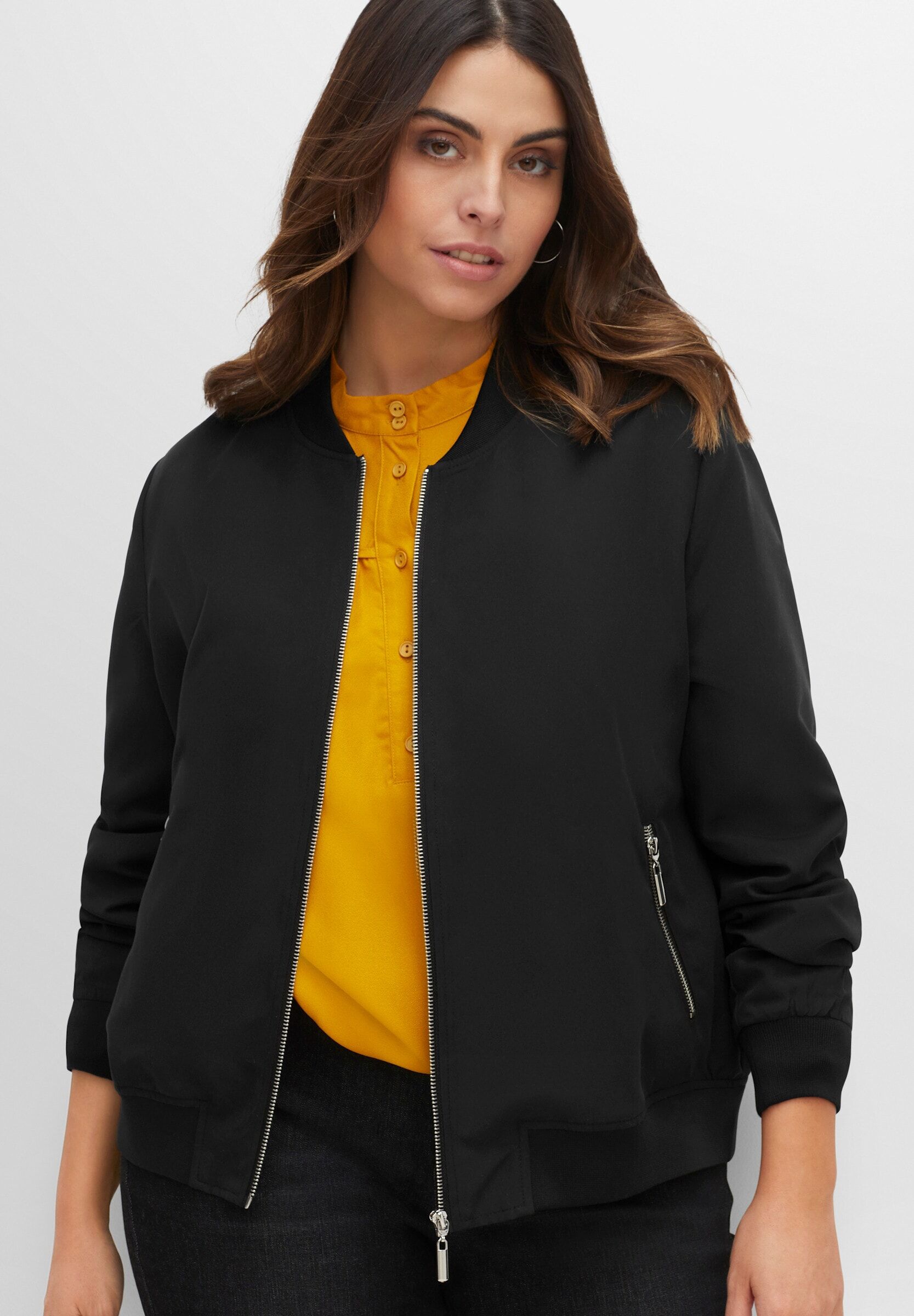 Blouson SHEEGO "Blouson Blouson mit Rippbündchen", Damen, Gr. 52, schwarz, Modisch, V-Ausschnitt, Jacken Blouson