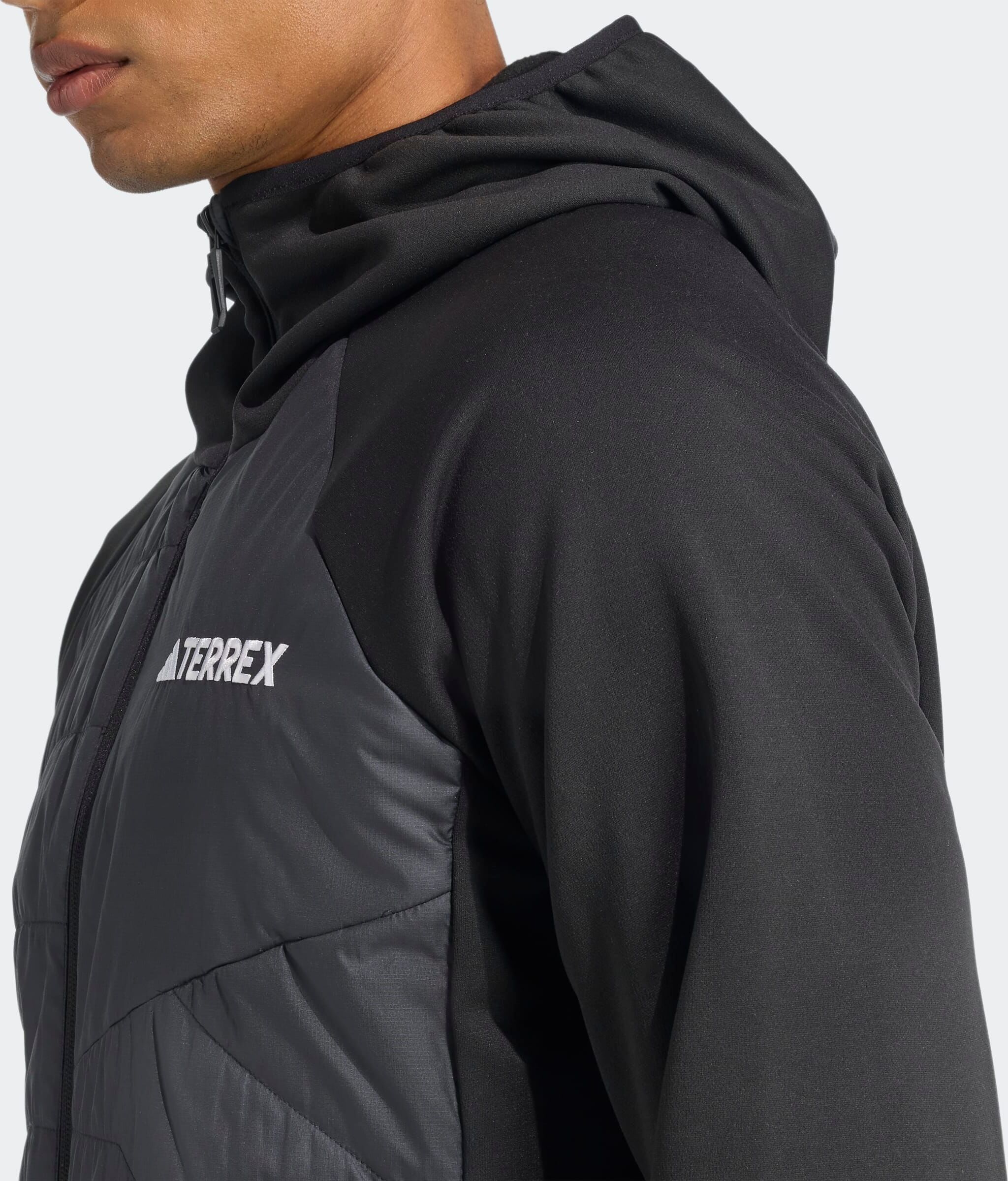Outdoorjacke ADIDAS TERREX "MULTI CLIMAWARM ISOLIERENDE", Herren, Gr. M, schwarz, Obermaterial: 100% Polyester, Jacken Outdoorjacke schwarz M