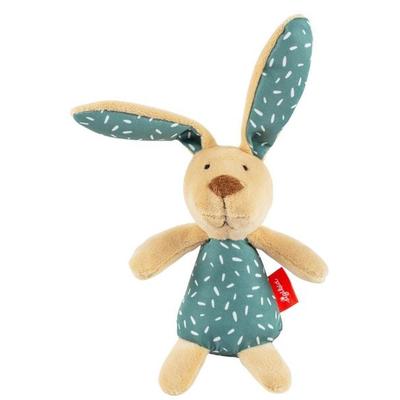 Sigikid 43542 - Greifling Rassel Hase, braun/grün, Plüsch, 23 cm