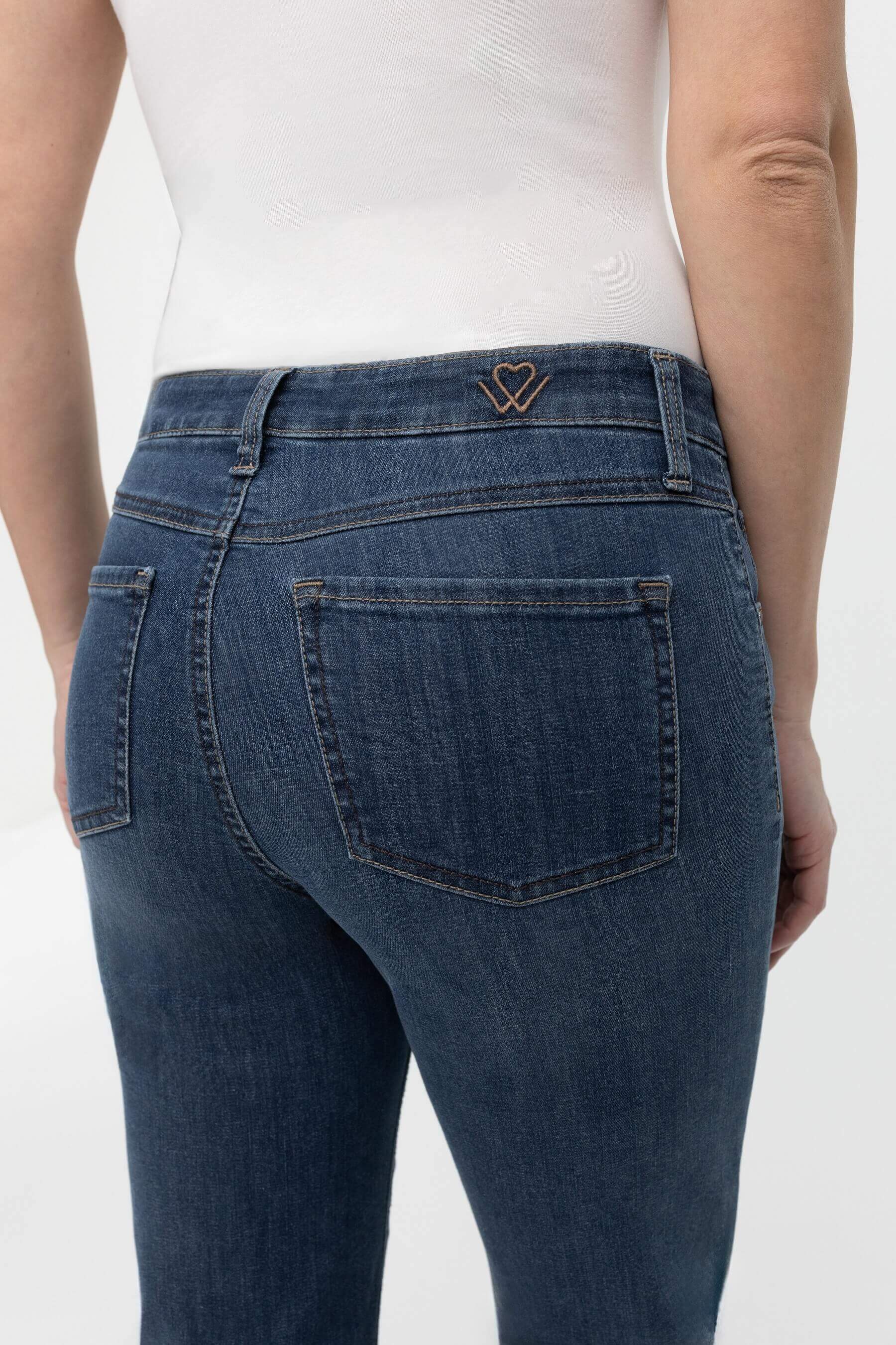 wonderjeans "Relaxed Straight" Cool, modern und vielseitig zu stylen