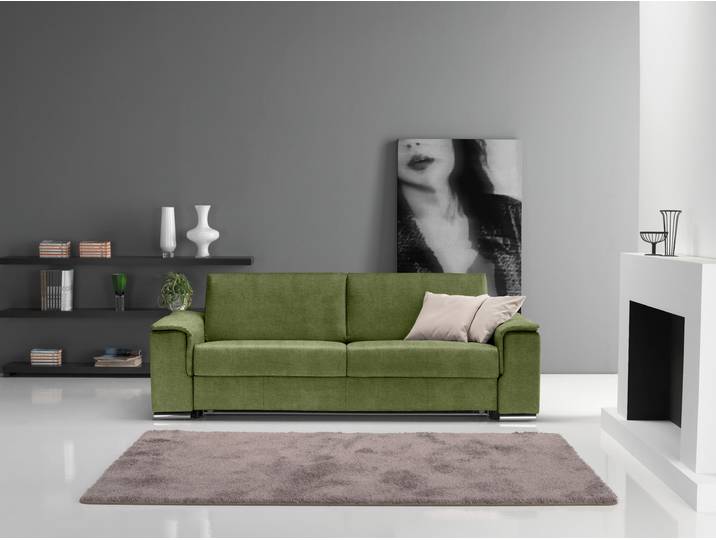 2,5-Sitzer EGOITALIANO Cecilia, modern & elegant, erstklassiger Sitzkomfort, Breite 234cm , grün (kiwi), B:234cm H:85cm T:102cm, Sofas, 2 5-Sitzer, mit verchromten Metallfüssen