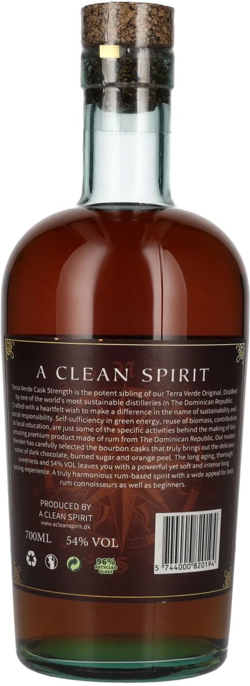 Terra Verde XO Cask Strength Rum Based Spirit 54% Vol. 0,7l