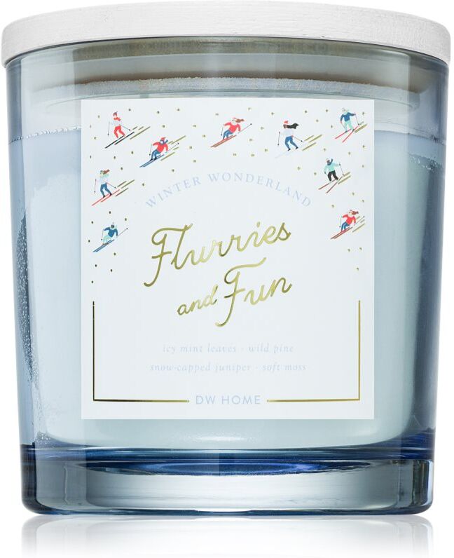 DW Home Winter Wonderland Flurries & Fun scented candle 510 g