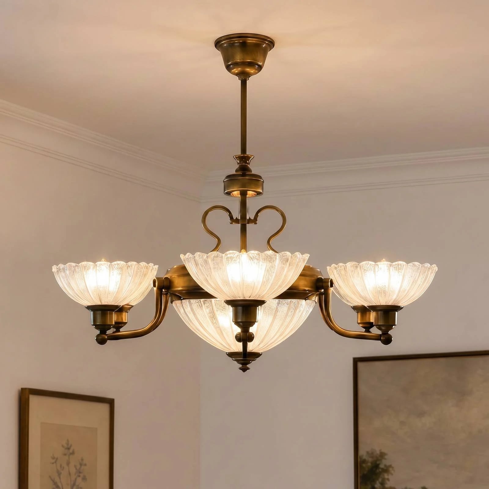 Jupiter Kroonluchter Carmen, dimbaar, brons / oud-messing, metaal, antiek design voor woon- of eetkamer