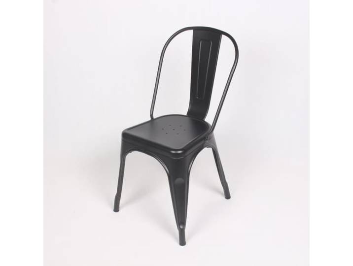 Chaise en métal noir style industriel - Finition mat
