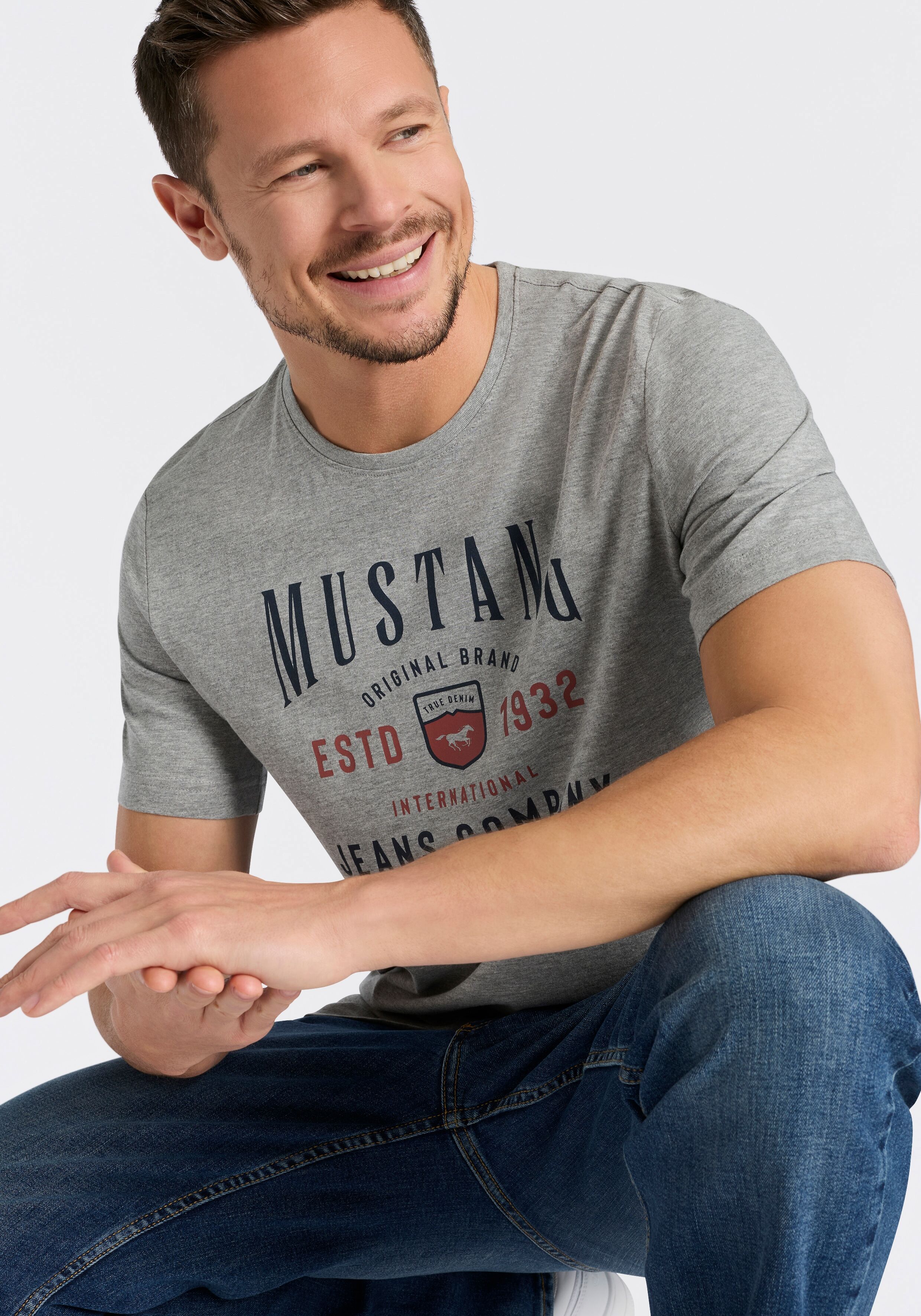 MUSTANG "Alex Logoprint" Kurzarm, normale Passform