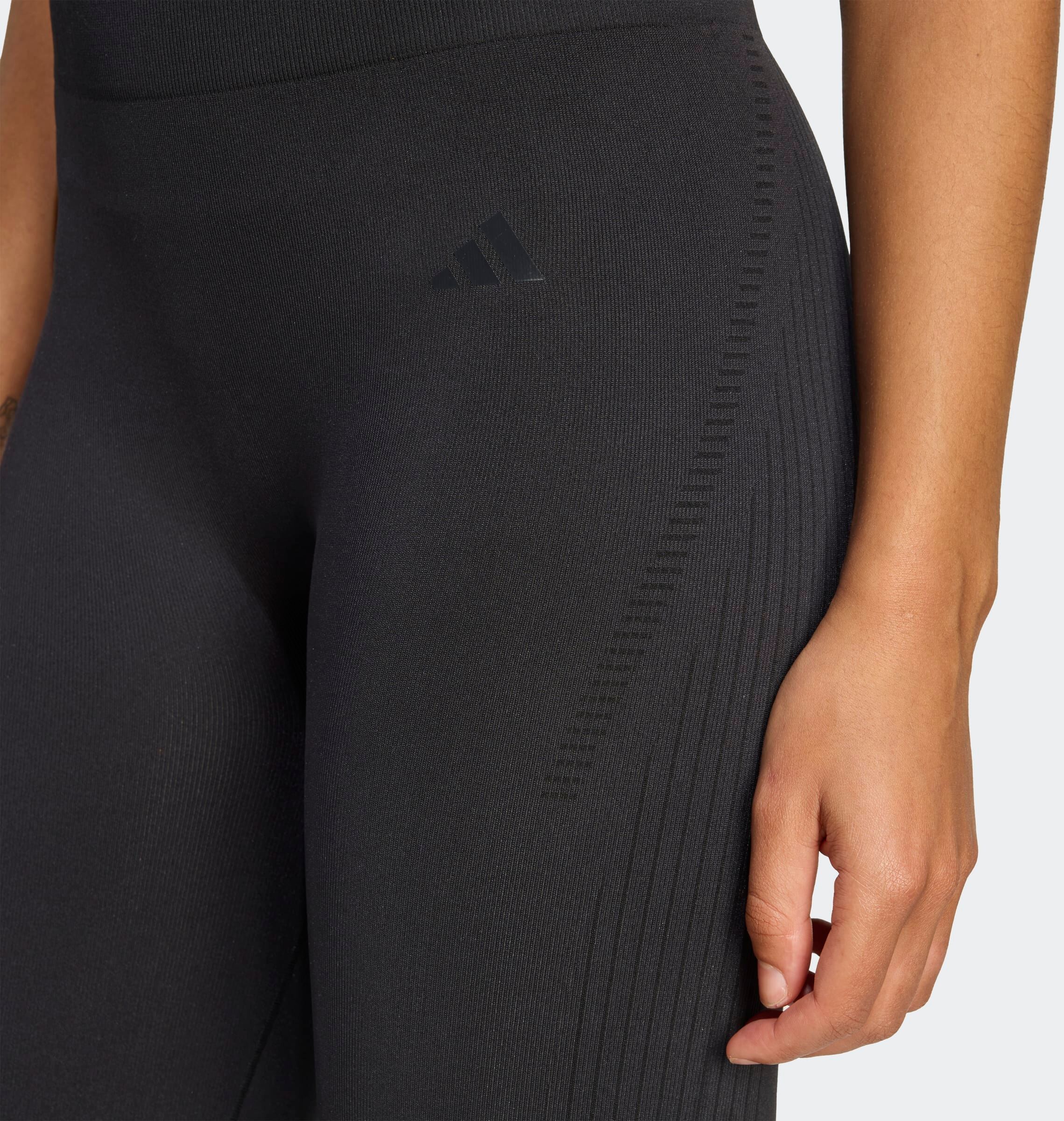 Trainingstights ADIDAS PERFORMANCE "WORKOUT ESSENTIALS LEGGINGS, KOMPLETTE LÄNGE, GESTRICKT", Damen, Gr. S, N-Gr, schwarz (schwarz, normal, gr.), Obermaterial: 72% Polyamid, 22% Polyester, 6% Elasthan, Hosen Trainingstights, mit nahtlosem Strickmaterial, 