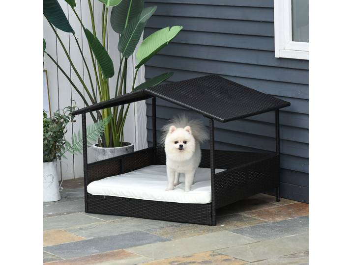 PawHut Maison pour Chien en Rotin avec Coussin, Lit pour Chien en Forme de Maison, Chenil pour Chien en Plein Air, Cadre en Acier, Plastique, Marron Café, 69 x 98 x 70 cm