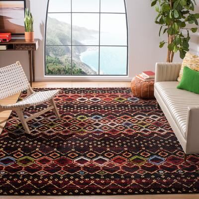 SAFAVIEH Amsterdam Bridget Moroccan Boho Rug