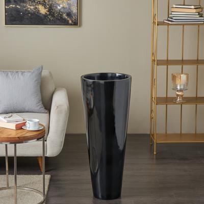 ARCILLA ELEMENTAL Black Fiberglass Minimalistic Floor Decorative Vase