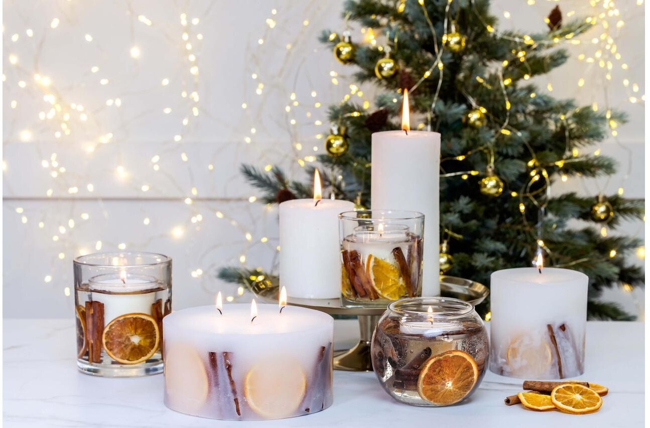Duftkerze STONEGLOW "Festive Wishes rund", orange (transparent), B:10cm H:10cm Ø:10cm, Glas, Wachs, Kerzen, Duftkerze transparent Ø/H: 10cm x 10cm