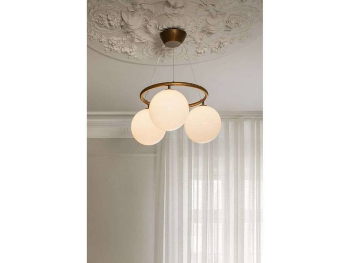 Lustre circulaire Miira 3 bronze foncé/opale - Nuura - Salle à manger - Scandinave - Métal - Avec abat-jour