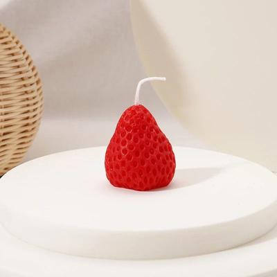 Uplift Picks Creative Aesthetic Decorative Candles Smokeless Handmade Scented Candle Set red Strawberry