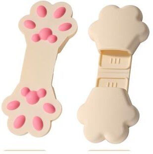 ModernMart Cat Claw Silicone Food Tongs Heat Resistant Snack Clips For Kitchen Cooking 01