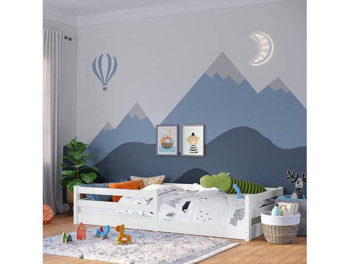 Bellabino Kinderbett Iskri mit Rausfallschutz und Lattenrost (weiß, optional mit Matratze), Bodenbett verfügbar in 90/120/140x200