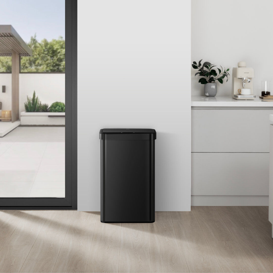 EKO Econova Sensor Bin 35 & 35L Black 70L