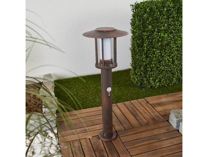 Pavlos LED Gartenleuchte w/Sensor Rust - Lindby - Terrasse - Landhaus / Rustikal - Metall - Einflammig