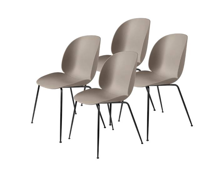 GUBI Beetle Stuhl schwarze Stuhlbeine 4er Pack New Beige