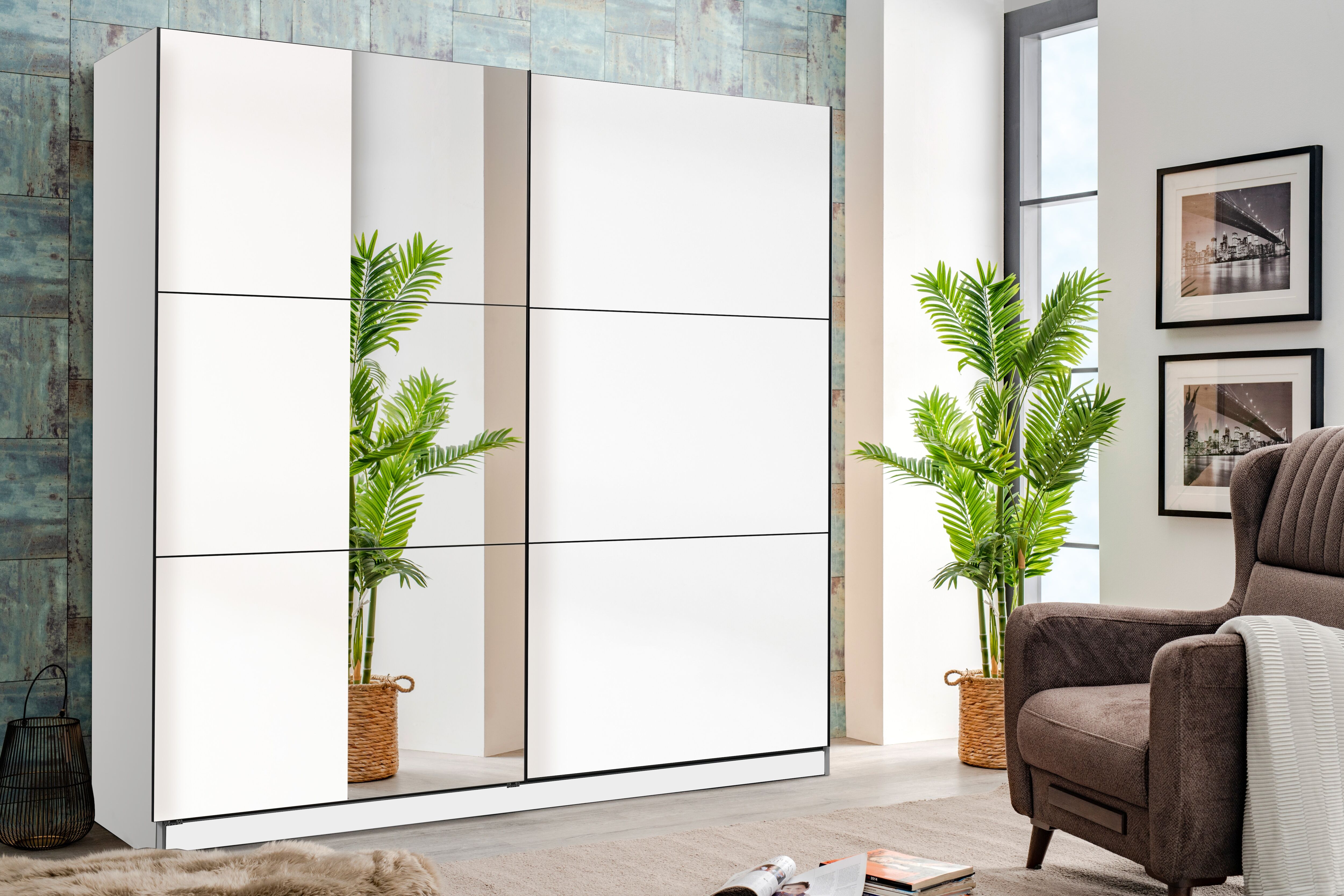 Schwebetürenschrank GOODPRODUCT "Sierra Kleiderschrank mit Spiegel Garderobe", opaque weiß, B:236,5cm H:210cm T:62,5cm, Holzwerkstoff, Schränke, Schwebetürenschrank, Topseller inklusive Inneneinteilung & Kleiderstange, FSC-Zertifiziert opaque weiß Opaque 