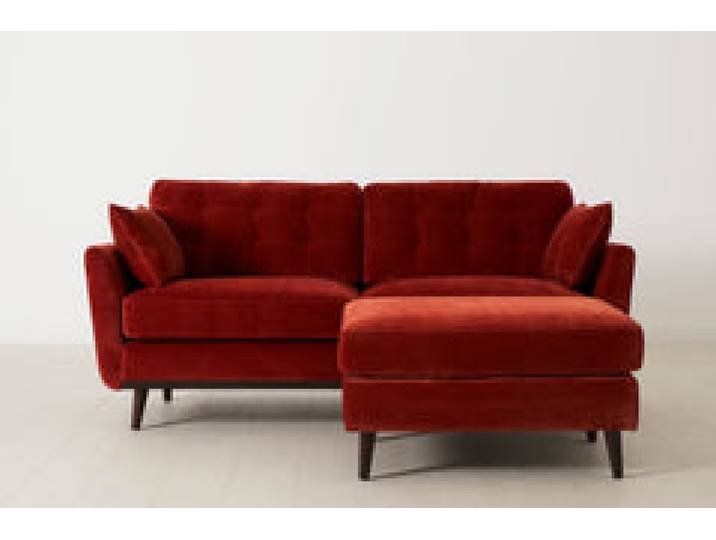 Model 10 Zweisitzer Sofa mit Hocker, Harissarot