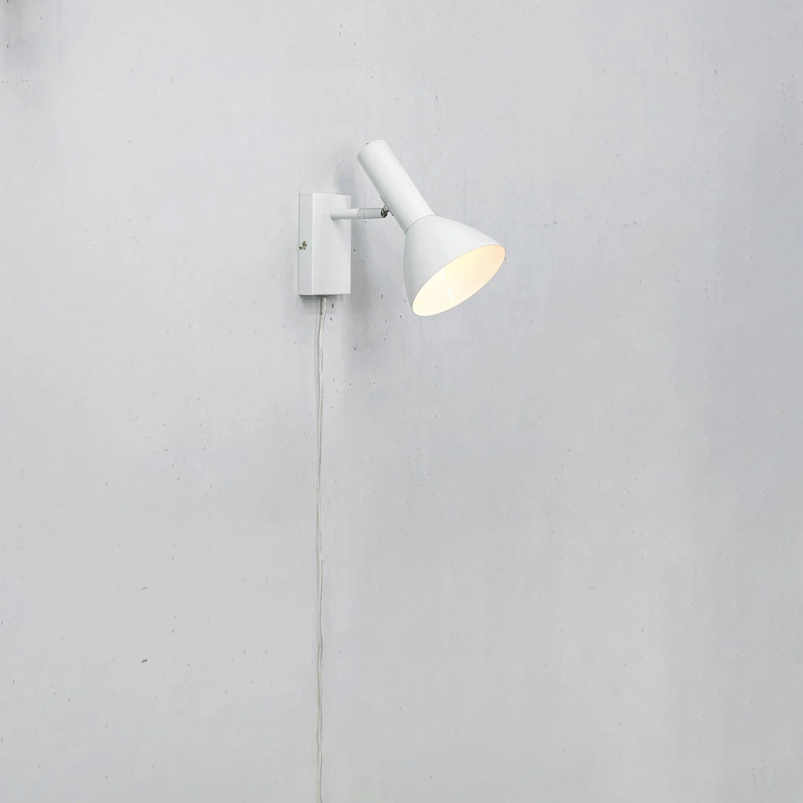 Markslöjd Metro Wandlamp Wit - Metaal - Verstelbaar - E27