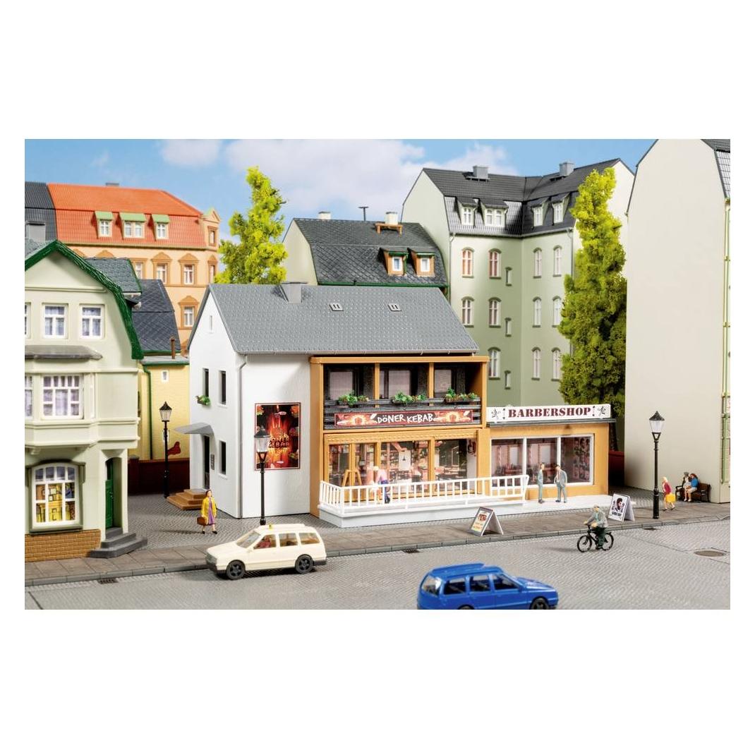 Auhagen 12356 H0, TT Döner und Barbershop (12356)