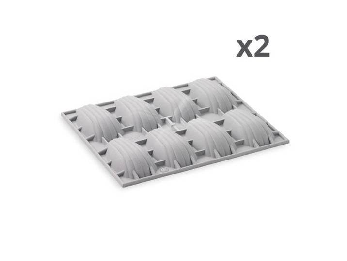Lot de deux plaques 8 madeleines De Buyer