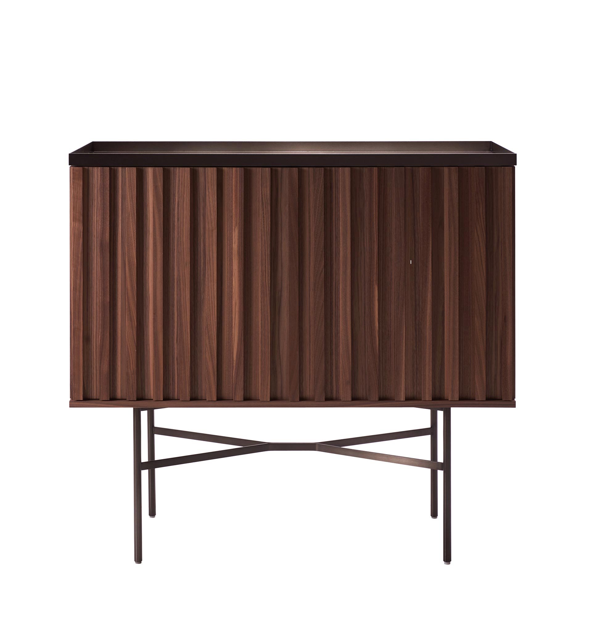 more HARRI Barschrank (breit & niedrig (H 105cm), Amerikanischer Nussbaum) breit & niedrig (H 105cm), Amerikanischer Nussbaum Harri-barschrank-breit-niedrig-nussbaum