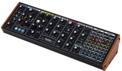 Behringer Model 15
