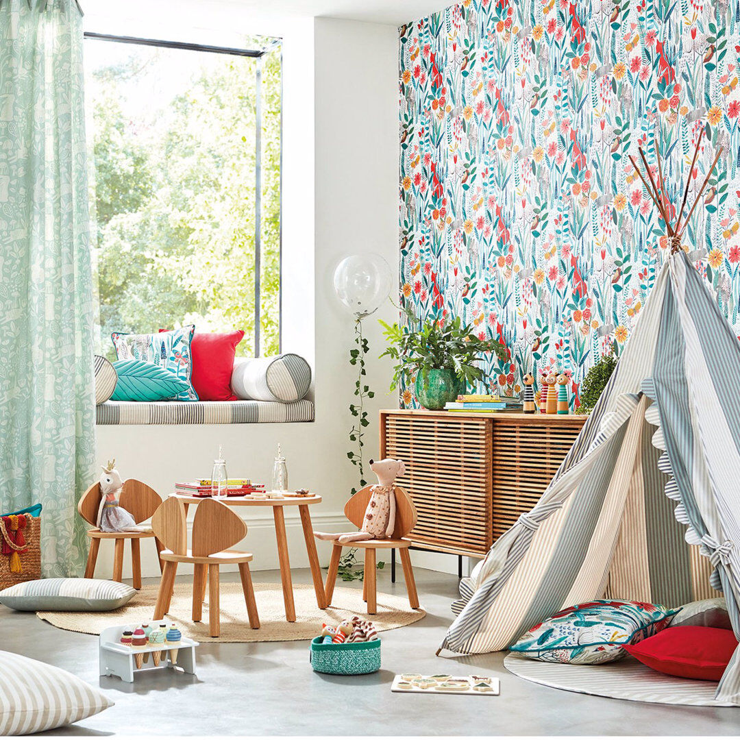Harlequin Hide and Seek 10.05m x 52cm Wallpaper Roll Poppy/Marine/Ochre 1,005cm L