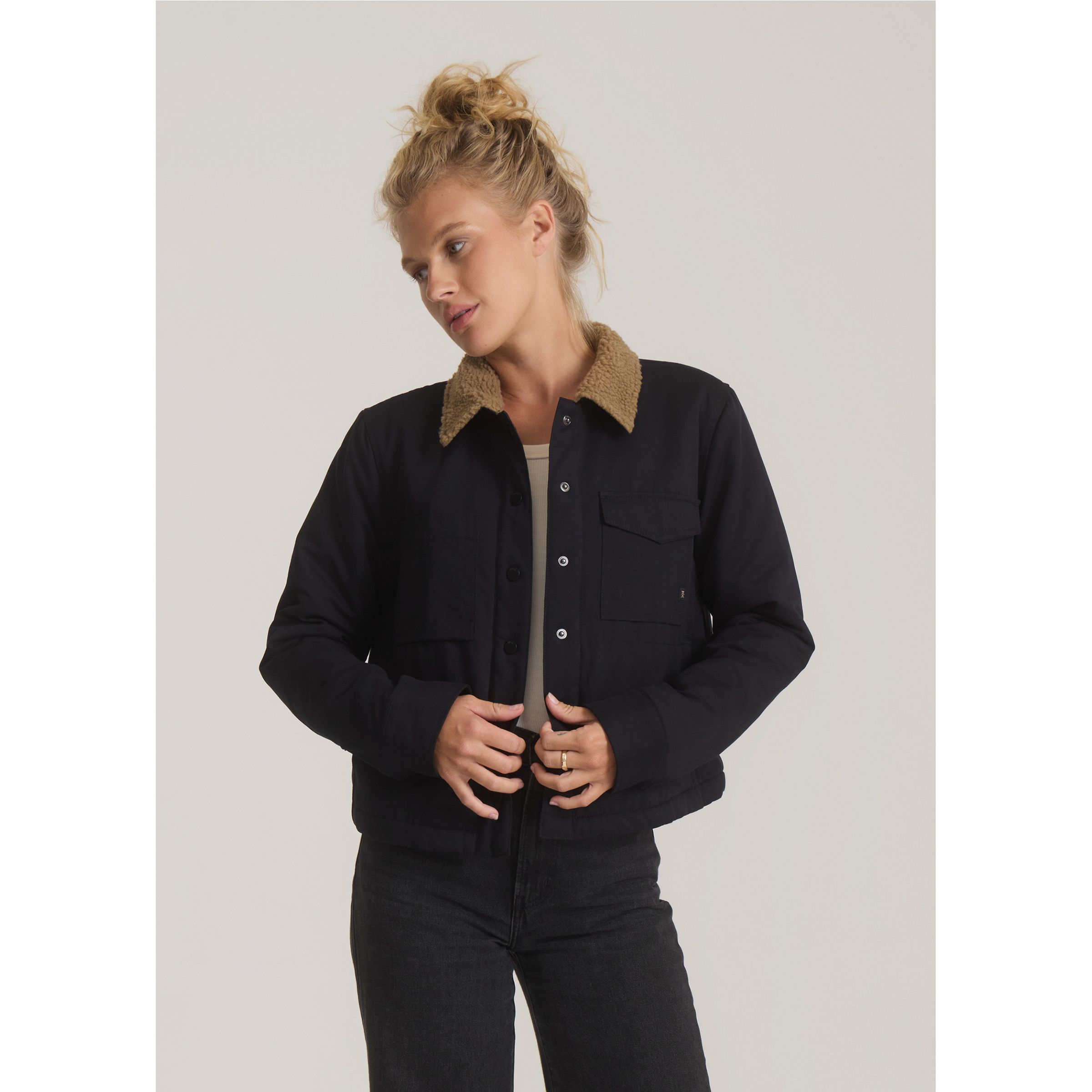Roark Hebrides Sherpa Damen Freizeitjacke, Parkas schwarz Größe M Lifestyle Hautfreundlich