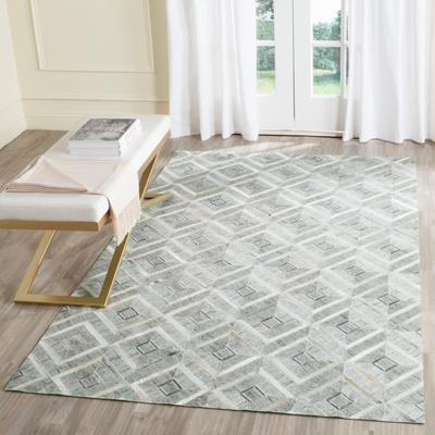 SAFAVIEH Handmade Studio Leather Princess Modern Leather Rug