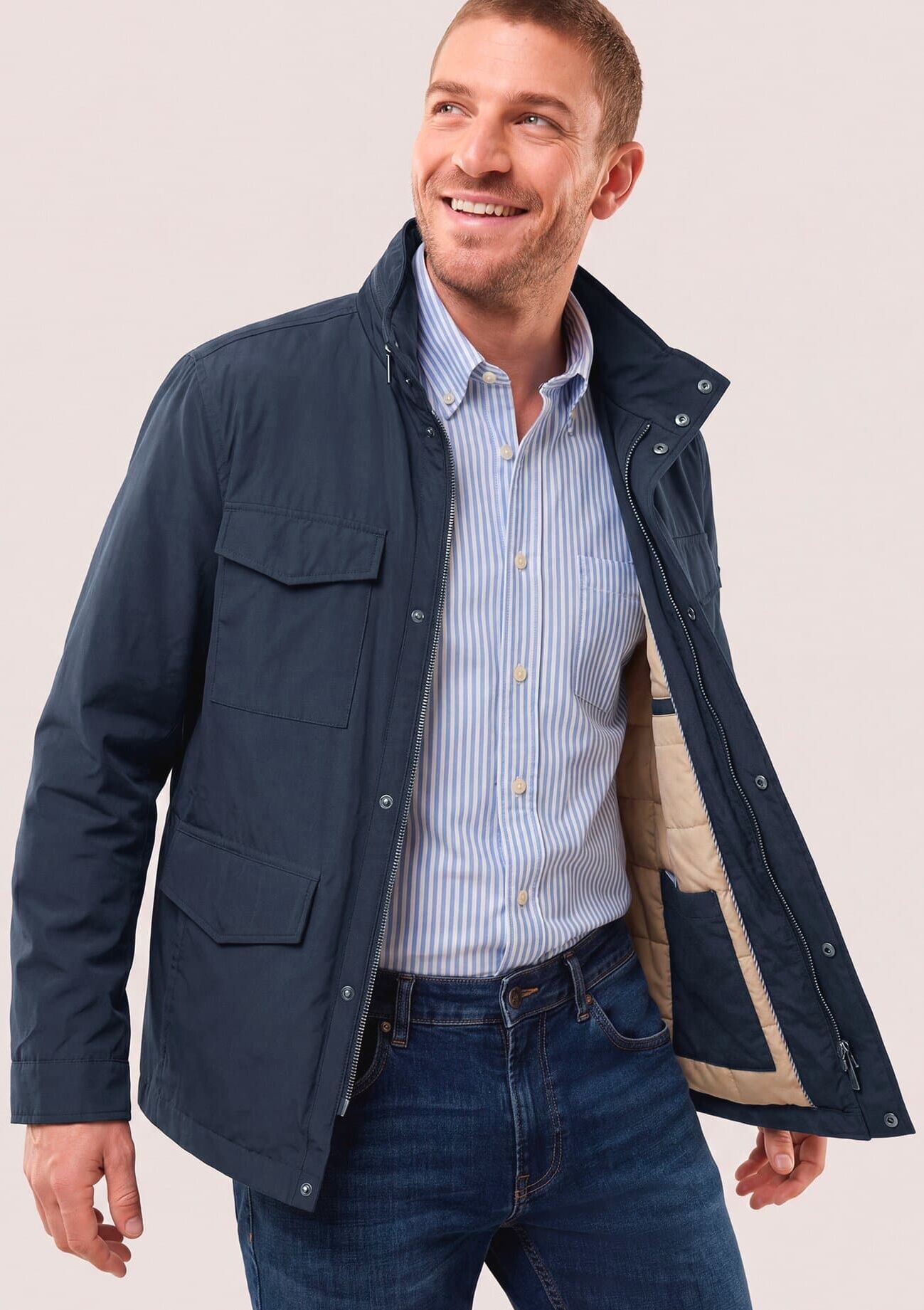 Walbusch Wärmende Langjacke mit 9 Taschen, normale Größen#untersetzte Größen, Farbe Blau, 28, 9 praktische Taschen klimatisierende Sorona-Füllung Herren