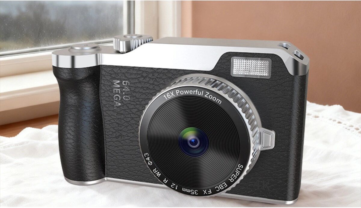 INF Digitalkamera mit CCD-Sensor, HD-Dual-Linsen, 16x optischem Zoom und 4-inch HD-Bildschirm Schwarz
