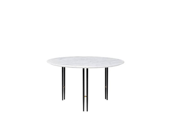 GUBI IOI Couchtisch White carrara marble, ø70, schwarzes Gestell