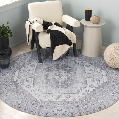 SAFAVIEH Tucson Machine Washable Slip Resistant Tahmina Oriental Rug