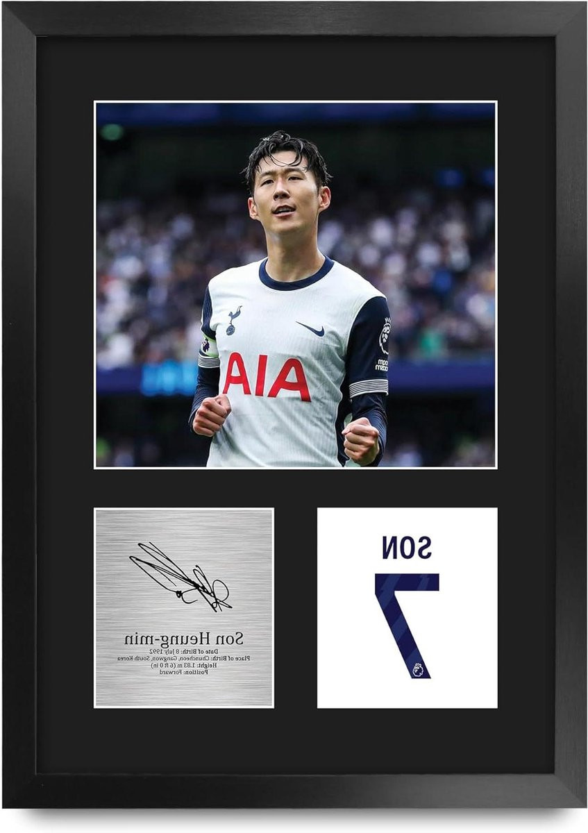 Son Heung-Min Voetbal Poster met Gedrukte Handtekening Replica - A3 Ingelijst