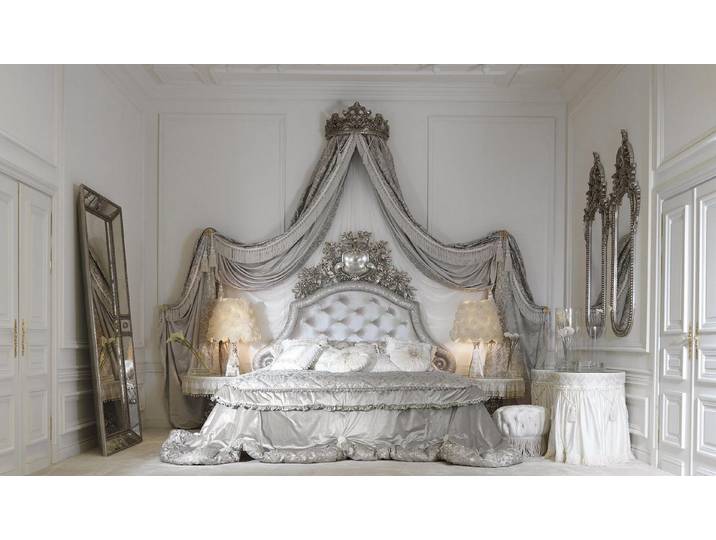Xlmoebel Polsterbett Chesterfield Bett in Silber – italienisches Möbeldesign, elegant (1-tlg., Bettkopfteil), Hergestellt in Europa