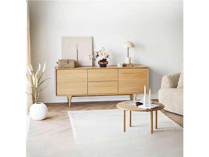 Buffet scandinave en placage chêne 2 portes 2 tiroirs TARAZ
