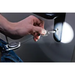 DURABLE Ausweishalter mit Jojo und LED, oval, schwarz