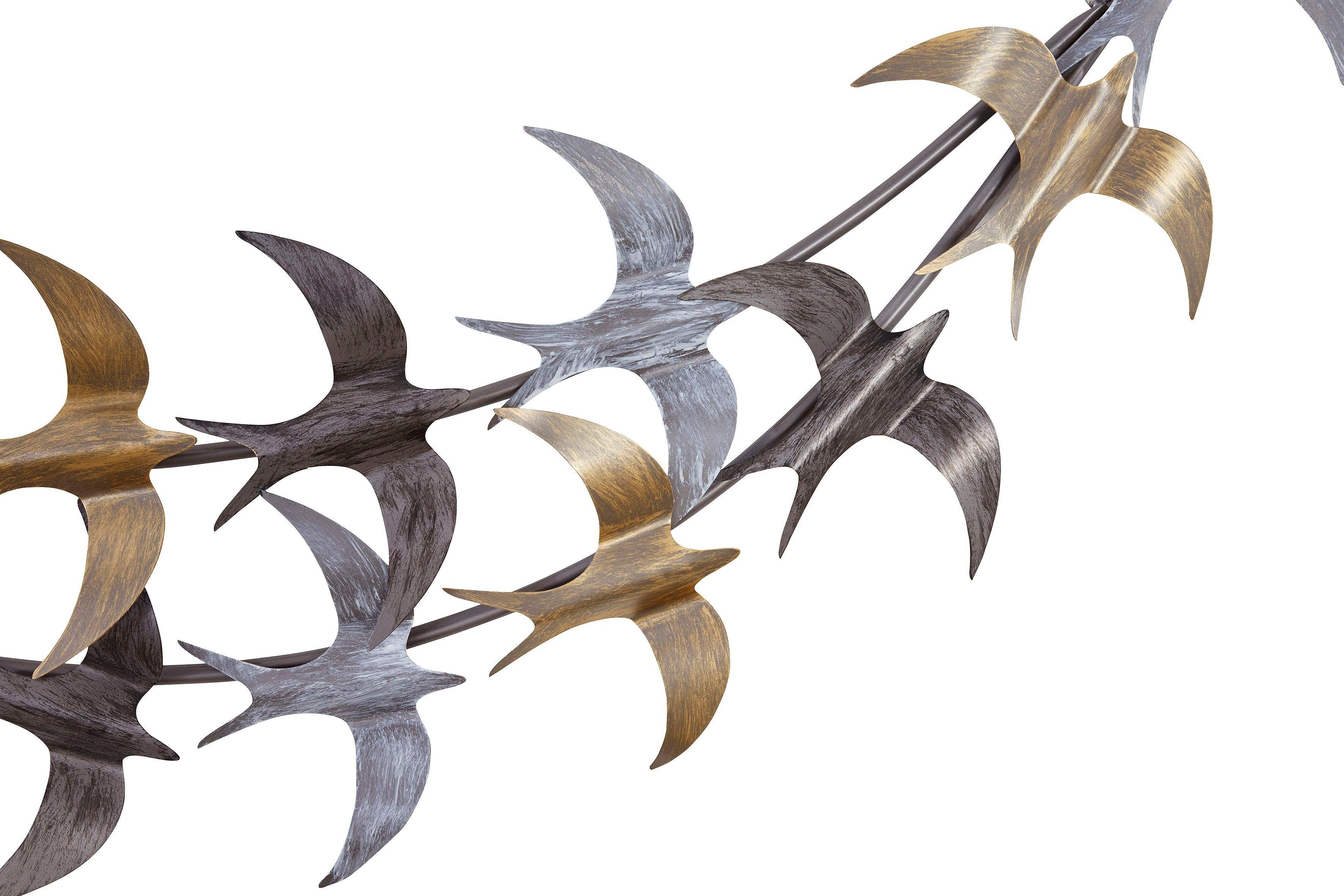 Wanddekoobjekt, silber (silberfarben), B:103cm H:79cm T:5cm, Metall, HOFMANN LIVING AND MORE, Wanddekoobjekte, Wanddekoobjekt, aus Metall, metallicfarben, Motiv Vogelschwarm