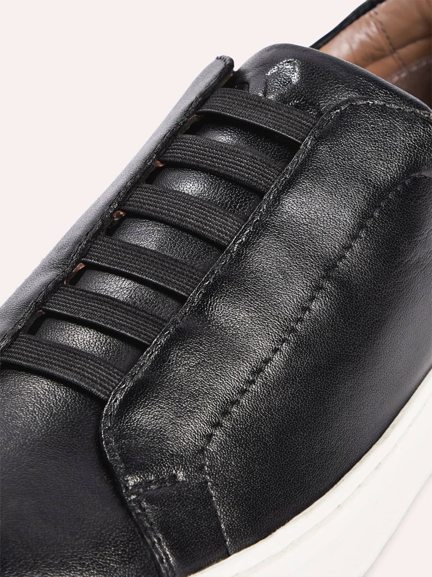 Walbusch Smart Casual Sneaker, noch offen: Größenlauf, Farbe Schwarz, 39, ohne Schnüren atmungsaktives Lederfutter Herren