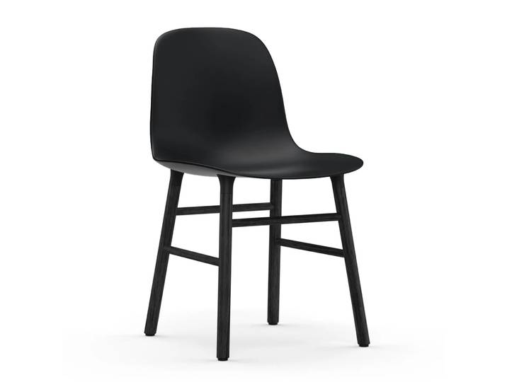 Normann Copenhagen Form Stuhl schwarze Beine Schwarz