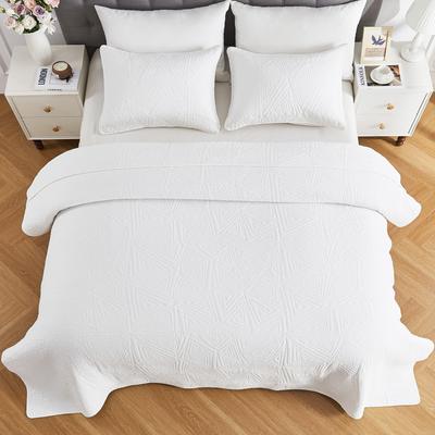 Melange Home Dancing Triangle Stonewashed Cotton Quilt Set