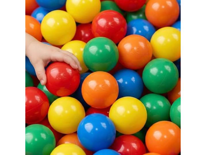 LittleTom 200 Bälle für Bällebad - 6cm Plastik Bälle Kinder Spielbälle - Babyball zum Greifen - Plastikbälle für Bällchenbad Hüpfburg Bällepool Baby Spielzeug Set für Trampolin Spielzelt Laufstall