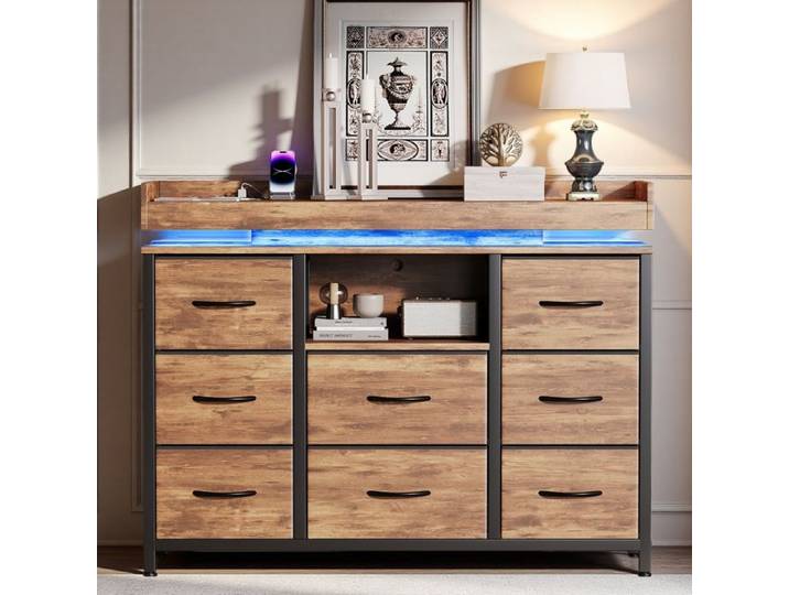 Buffet - URBANLUXE - Buffet haut 108x30x82 cm - 8 tiroirs - LED & USB - Métal & tissu brun