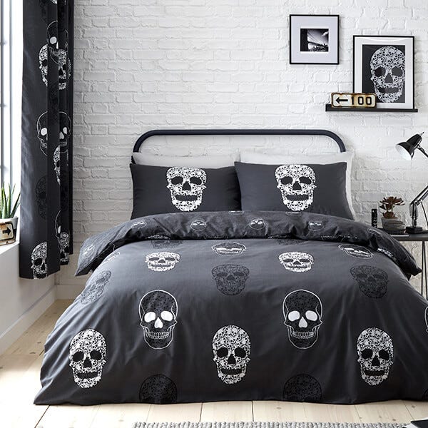 Catherine Lansfield Childrens Skulls Double Duvet Set Grey