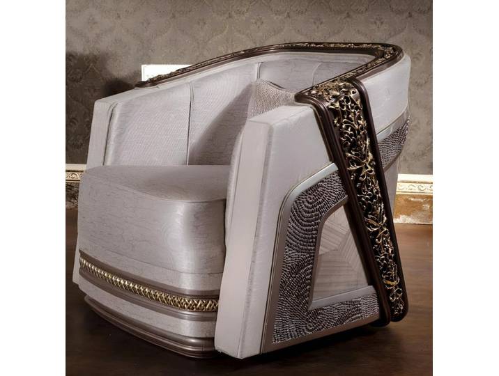 JVmoebel Sessel Eleganter Sessel mit goldenen Schnitzereien und luxuriösem Design (1-St)